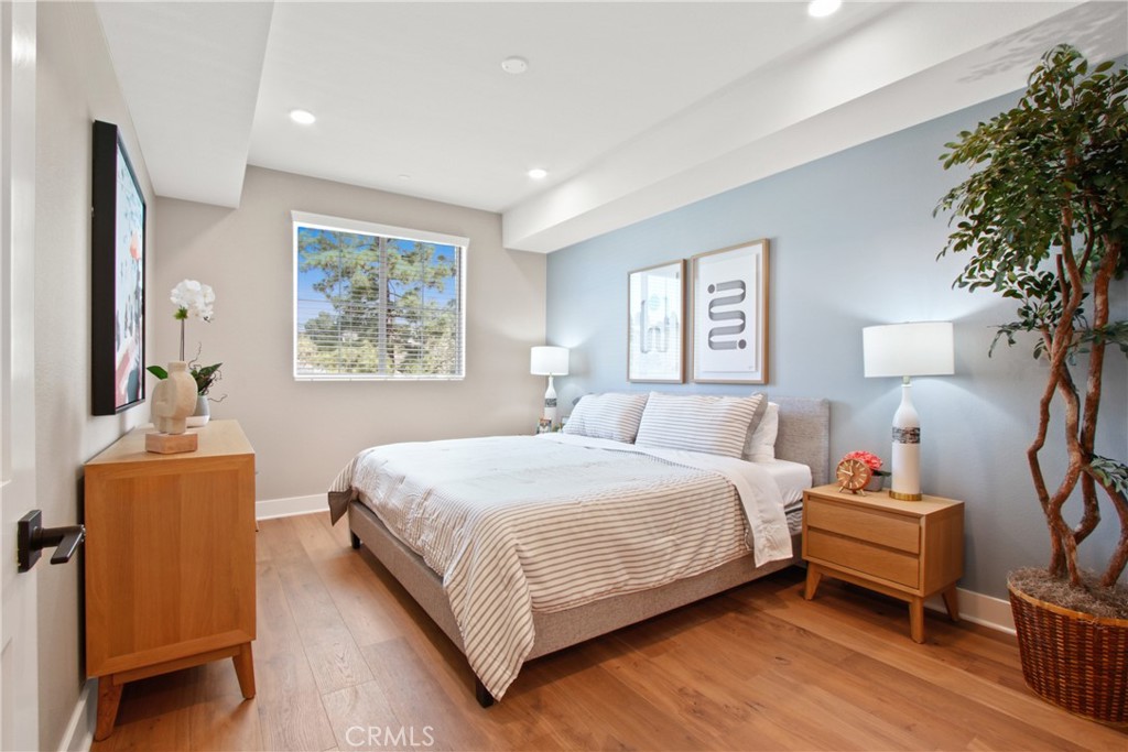 927 Deep Valley Drive 226