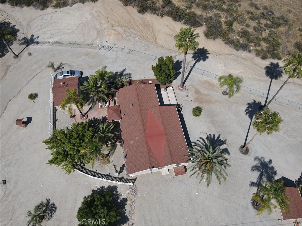 22635 Juniper Flats