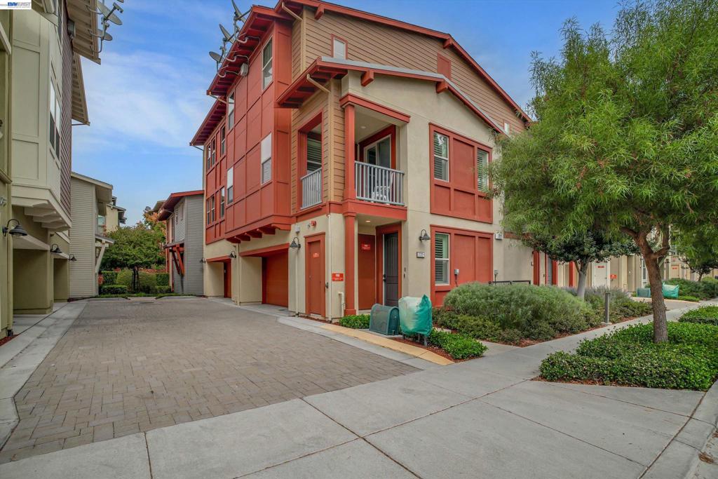 772 Tranquility Cir 1