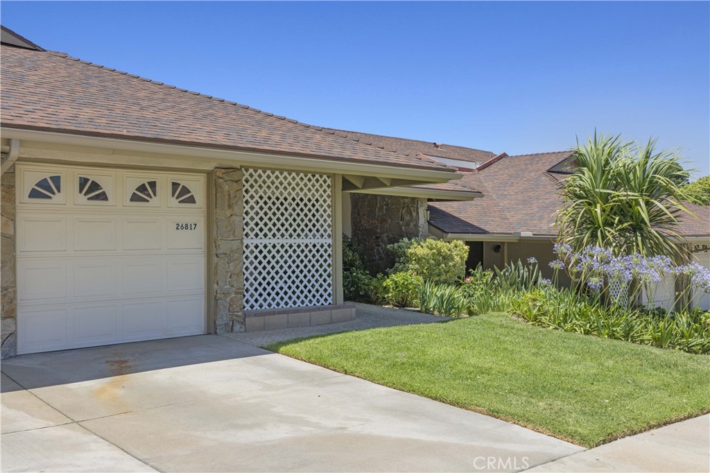 26817 Oak Branch Circle