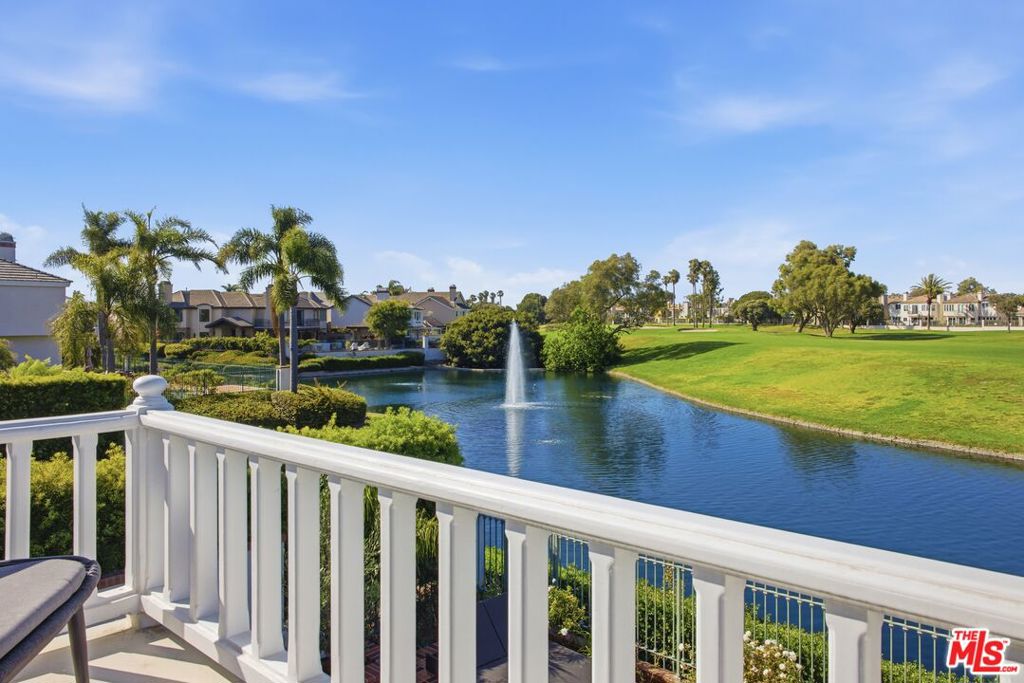 19382 Woodlands Drive, Huntington Beach CA 92648 - Photo 29