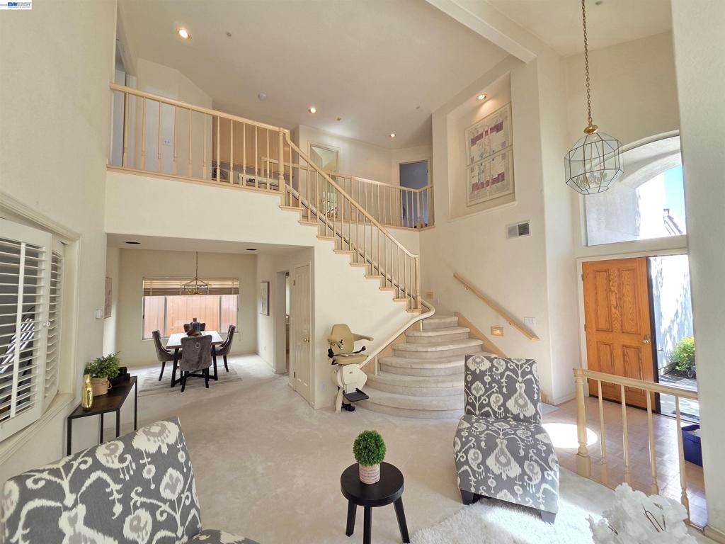 30330 Meridien Cir