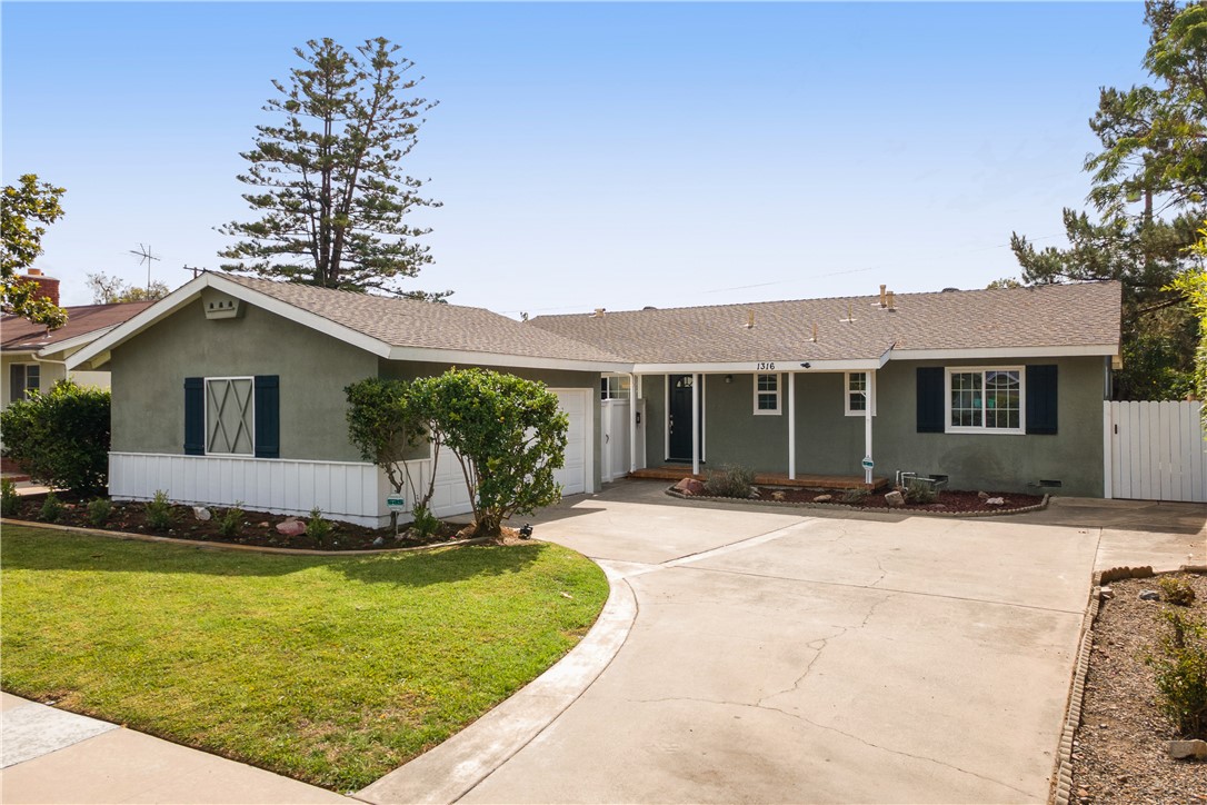 1316 E Lomita Avenue