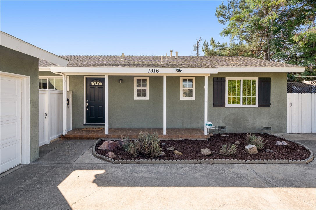 1316 E Lomita Avenue