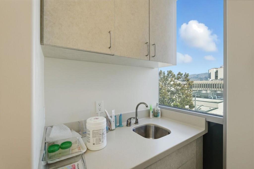 200 Jose Figueres Avenue 340