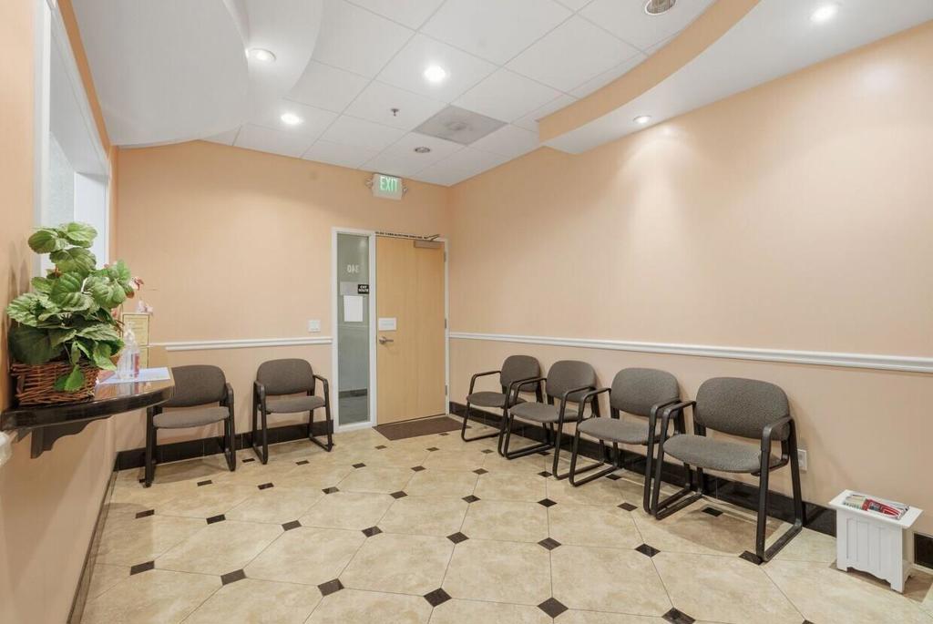 200 Jose Figueres Avenue 340