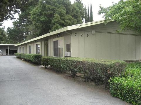 729 Mountain View Avenue Mountain View CA 94041