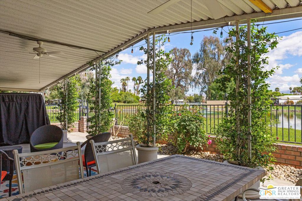 Date Palm Country Cl - Manufactured In Park