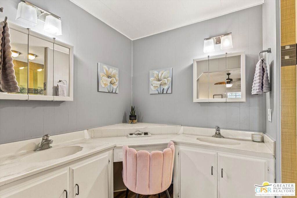 Date Palm Country Cl - Manufactured In Park