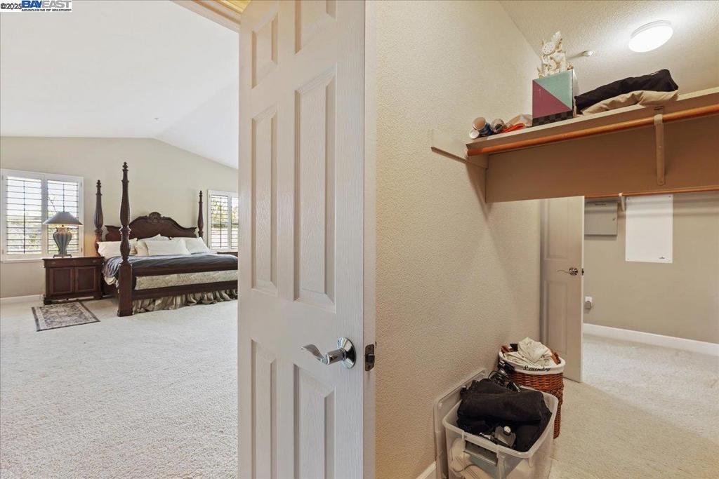 FALLBROOK - Residential
