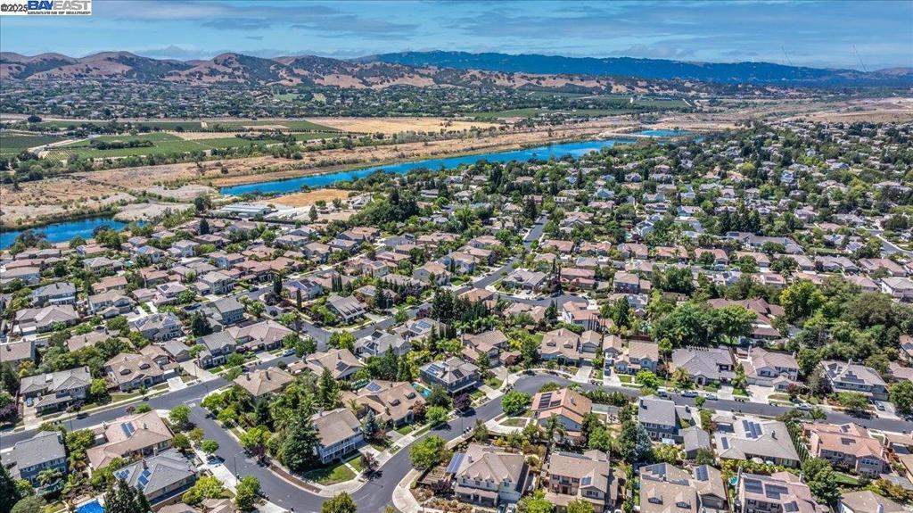 FALLBROOK - Residential