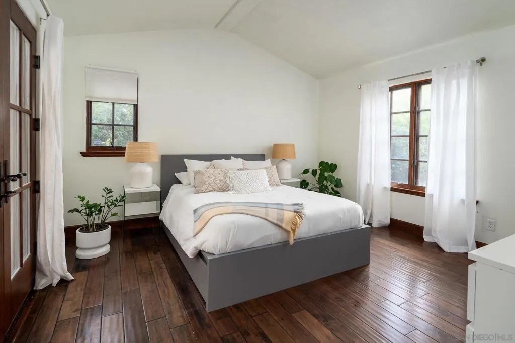 San Diego, California 92127, United States, 8 Bedrooms Bedrooms, ,8 BathroomsBathrooms,Residential,Active,207787