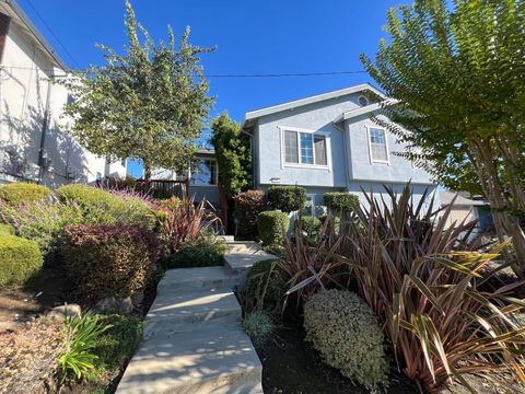 Photo of 3833 Brookdale Boulevard, Castro Valley, CA 94546 (MLS # ML82028141)