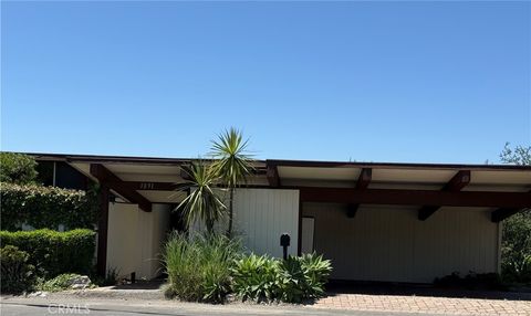1091 N Kenter Avenue Los Angeles CA 90049