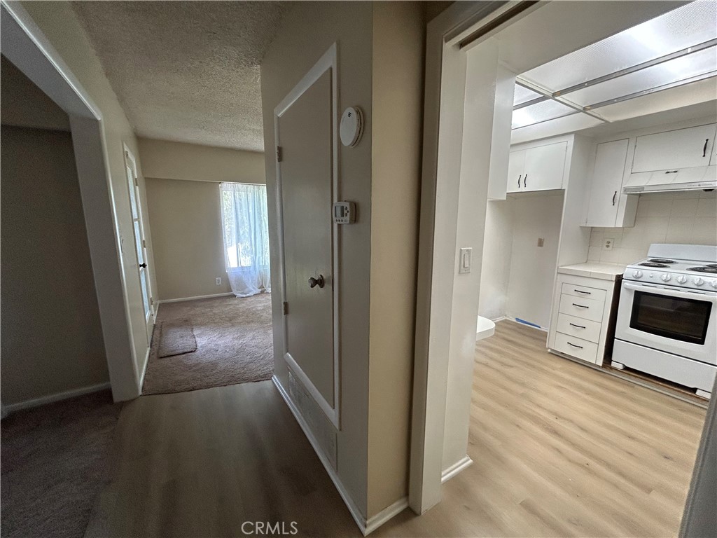 Meridith Manor - Residential Lease