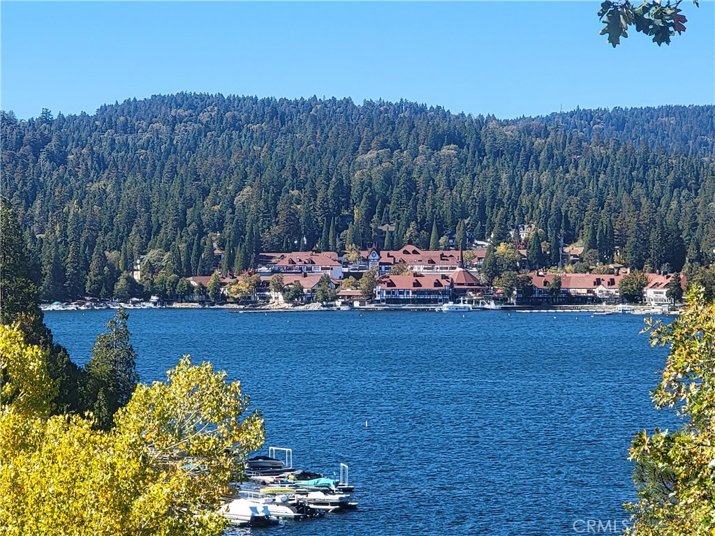 Arrowhead Woods (AWHW) - Residential