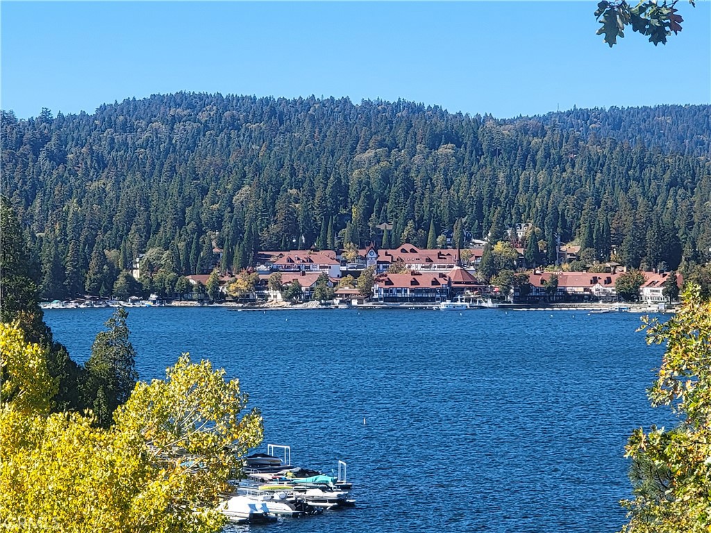 Arrowhead Woods (AWHW) - Residential