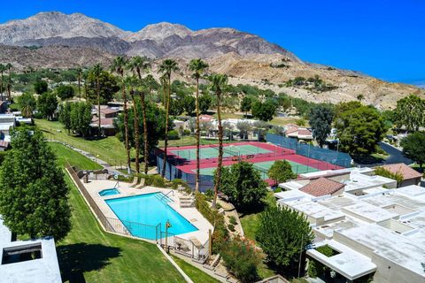 Photo of 72499 Sandstone Lane, Palm Desert, CA 92260 (MLS # 219141622DA)