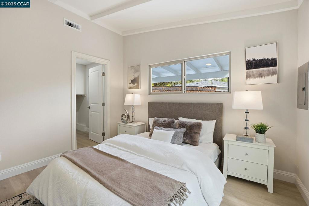 WALNUT HEIGHTS - Residential