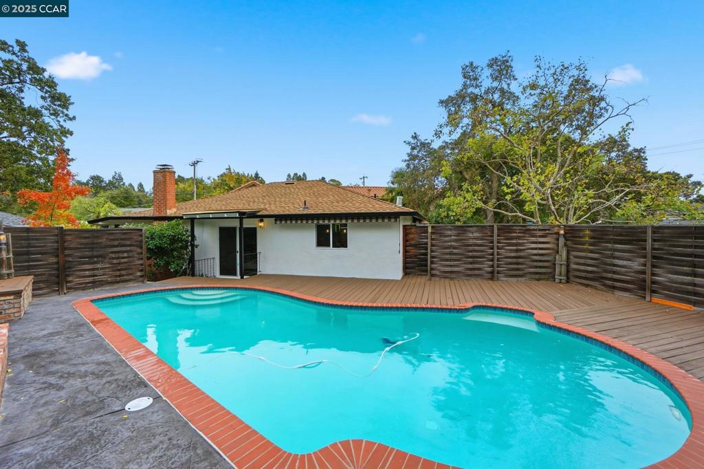 WALNUT HEIGHTS - Residential