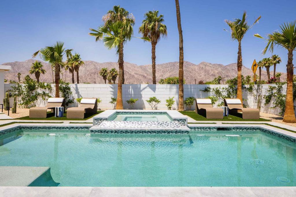 Desert Club Estates - Residential