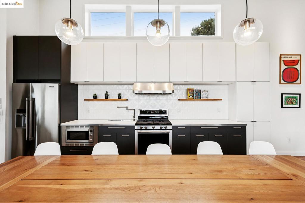 SEQUOYAH HILLS - Residential