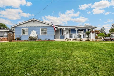 Photo of 331 N Bradford Ave, Placentia, CA 92870 (MLS # PW26076273)