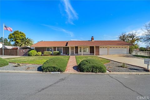 30560 Timey Lake Elsinore CA 92530