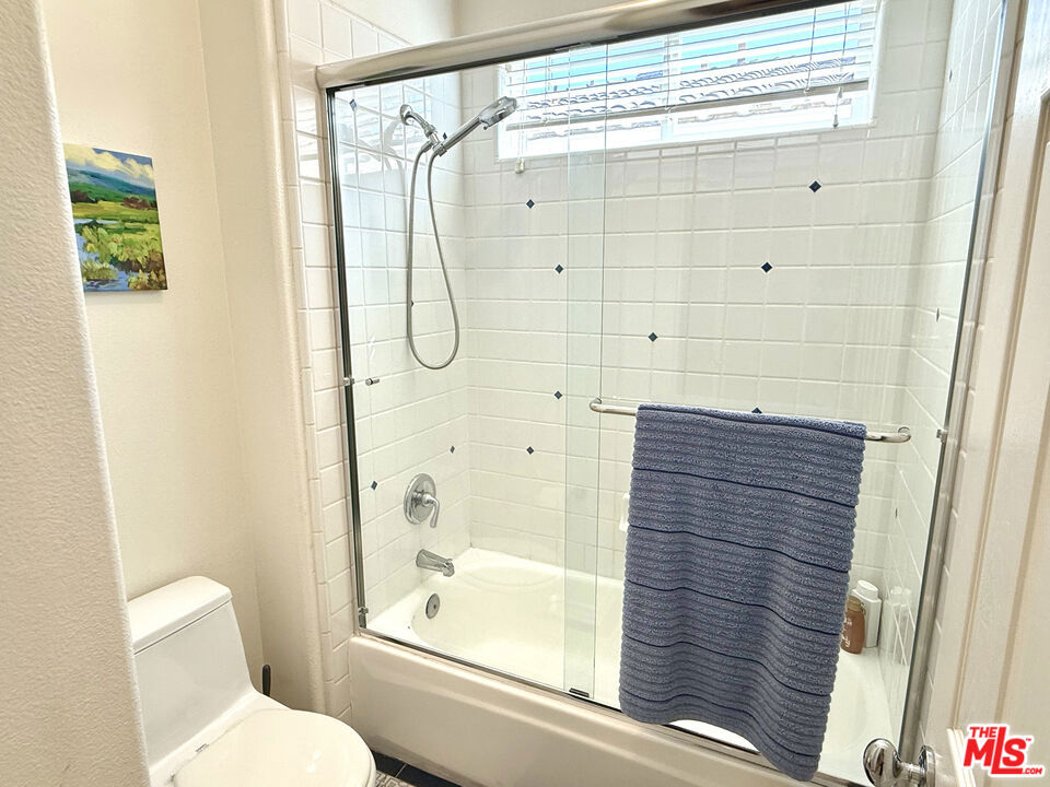 Tesoro - Residential Lease