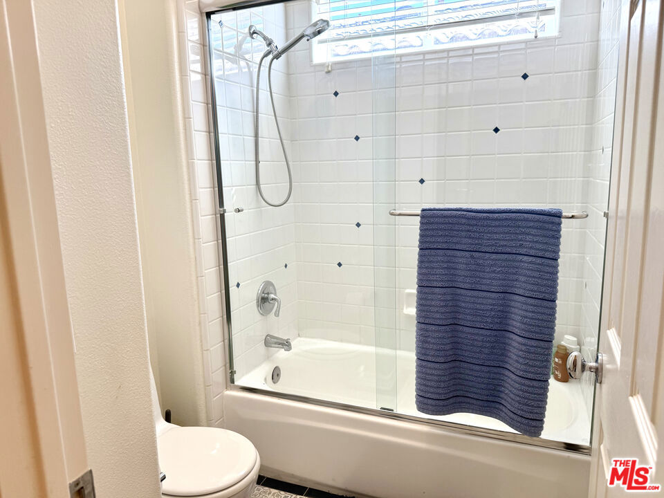 Tesoro - Residential Lease