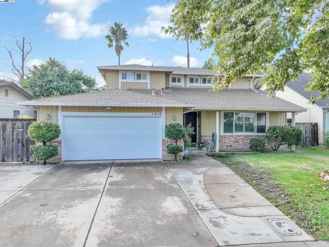 Photo of 2316 Otto Dr Dr, Stockton, CA 95209 (MLS # 41115202)