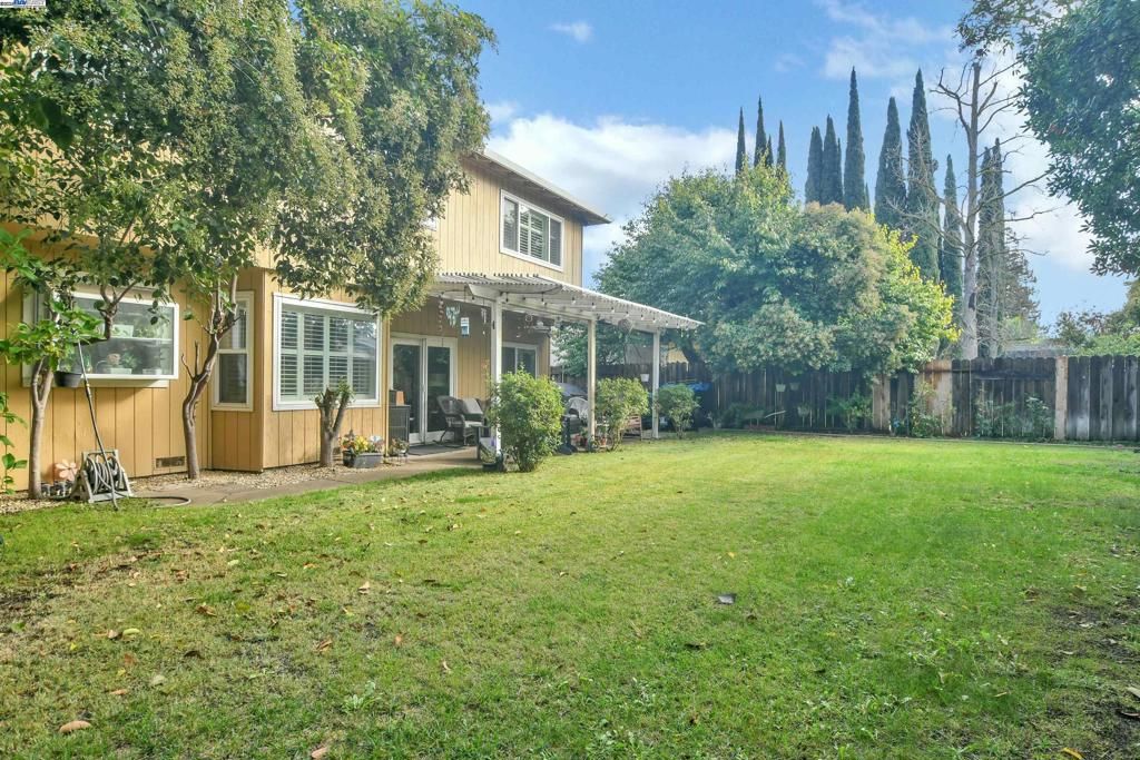 Photo of 2316 Otto Dr Dr, Stockton, CA 95209 (MLS # 41115202)