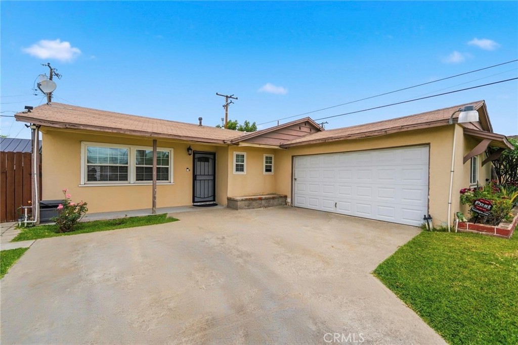 1033 Clintwood