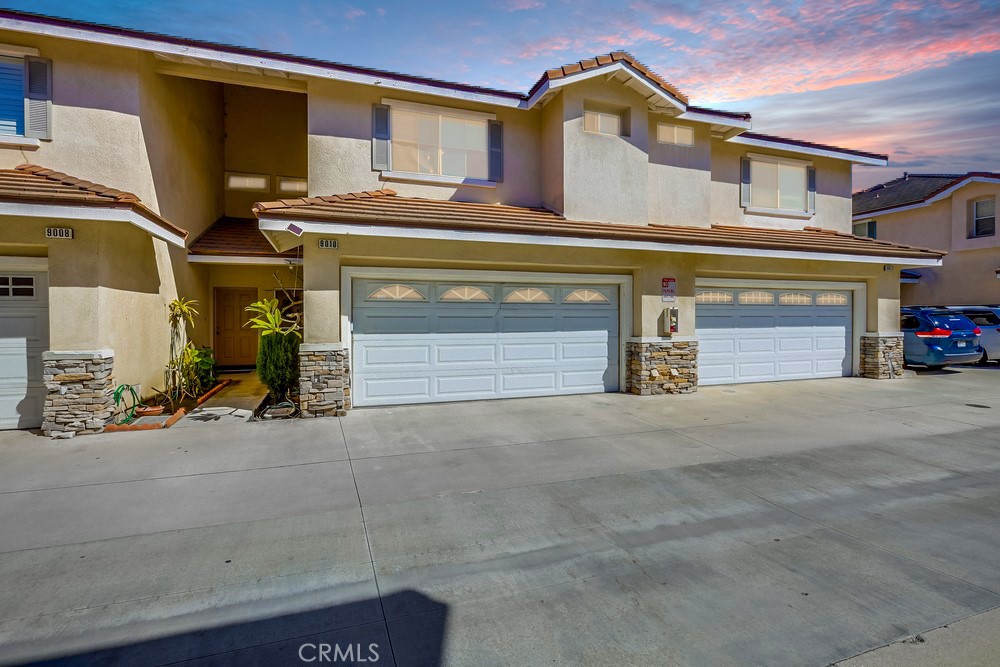 9010 Primavera Lane