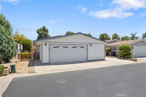 Photo of 1298 Bishop DR, Hemet, CA 92545 (MLS # SW26172614)