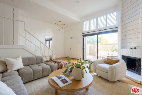 Photo of 4600 Glencoe Avenue #2, Marina Del Rey, CA 90292 (MLS # 26875669)