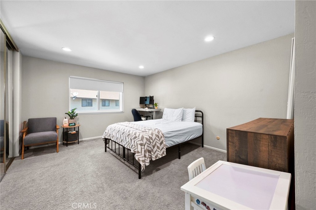Casa Loma (CL) - Residential