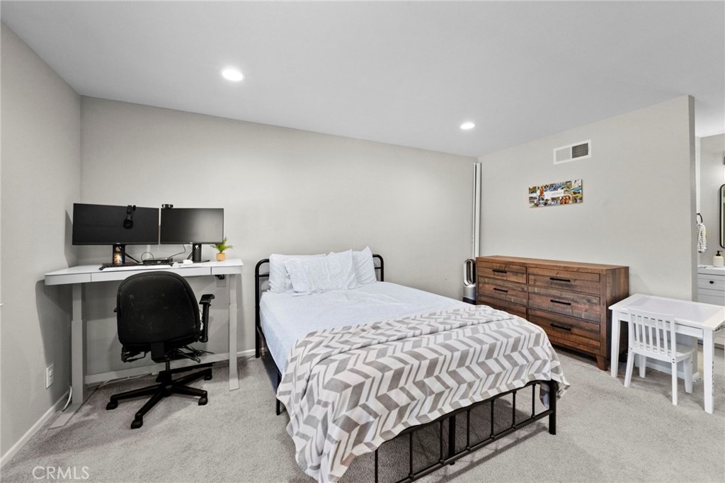 Casa Loma (CL) - Residential