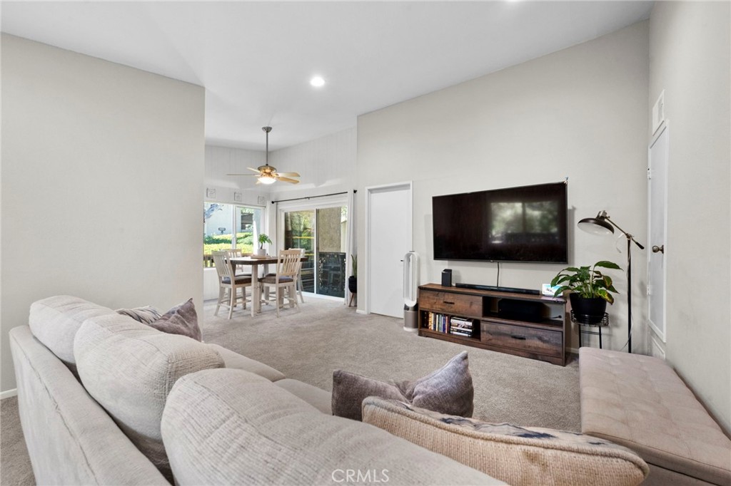 Casa Loma (CL) - Residential