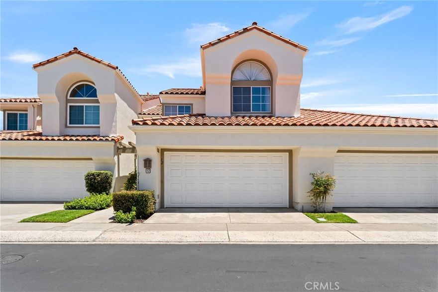 Limited time, Half off first months rent...
Welcome Home to 12 Calle Katrina in Rancho Santa Margarita and all the amenities the area offers & more
Step into this freshly updated townhome and feel an immediate sense of comfort and style. The entire interior has been newly painted, creating a light and airy atmosphere that feels both modern and inviting. Plush new carpet underfoot brings softness to every step, while sleek vinyl flooring adds a clean, contemporary touch that’s as practical as it is beautiful.
This lovely townhome offers a smart layout with plenty of natural light pouring through the windows, making each room feel bright and welcoming. Whether you’re relaxing in the spacious living area, preparing meals in the well-appointed kitchen, or enjoying quiet evenings in your private bedrooms, every corner of this home has been designed for comfort.
Located in the heart of Rancho Santa Margarita, you’ll love the convenience of being near parks, shopping, dining, and top-rated schools. The community itself is serene and well-maintained, offering the perfect blend of peace and accessibility.
If you’re looking for a home that’s move-in ready, stylishly refreshed, and thoughtfully designed for everyday living, 12 Calle Katrina is the perfect choice.