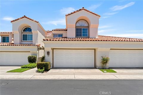 Photo of 12 Calle Katrina, Rancho Santa Margarita, CA 92688 (MLS # OC25223336) Photo of 12 Calle Katrina, Rancho Santa Margarita, CA 92688 (MLS # OC25223336)