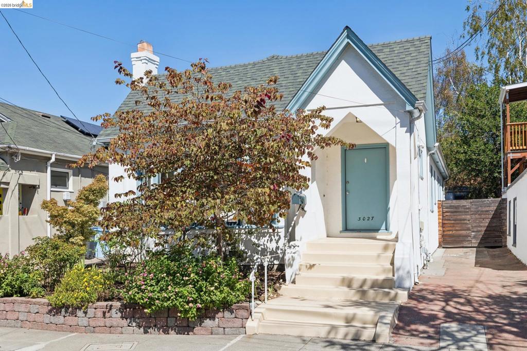 3027 Regent St ST, Berkeley CA 94705