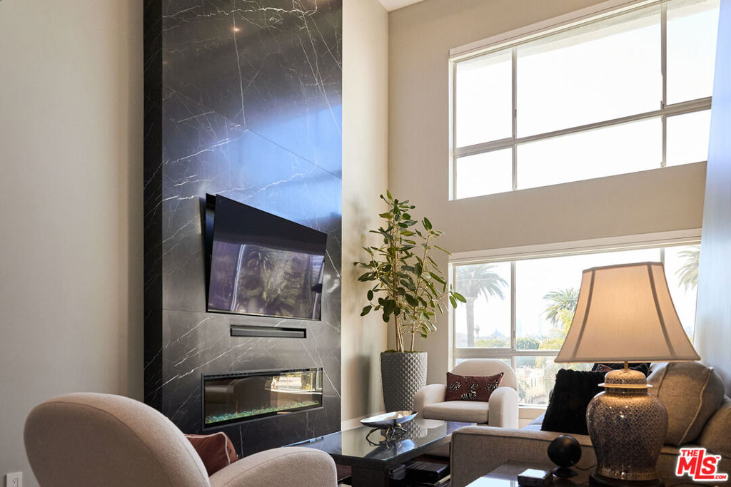 221 S Gale Drive 403