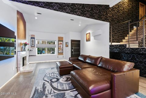 Tiny photo for 9998 Jamestown Street, Ventura, CA 93004 (MLS # 226000394)