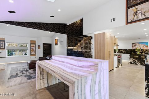 Tiny photo for 9998 Jamestown Street, Ventura, CA 93004 (MLS # 226000394)