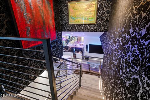 Tiny photo for 9998 Jamestown Street, Ventura, CA 93004 (MLS # 226000394)