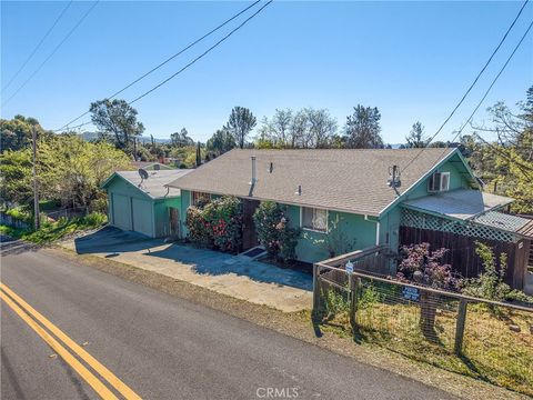 3206 4th Clearlake CA 95422