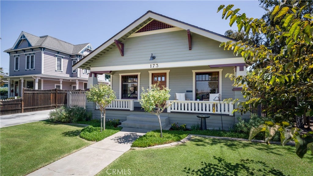 173 S Cypress