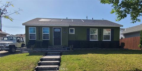 Photo of 4620 Talisman St, Torrance, CA 90503 (MLS # SB26094239)