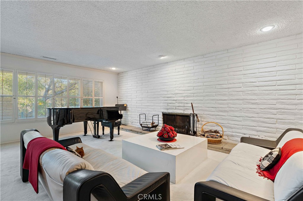 11944 Briarvale Lane